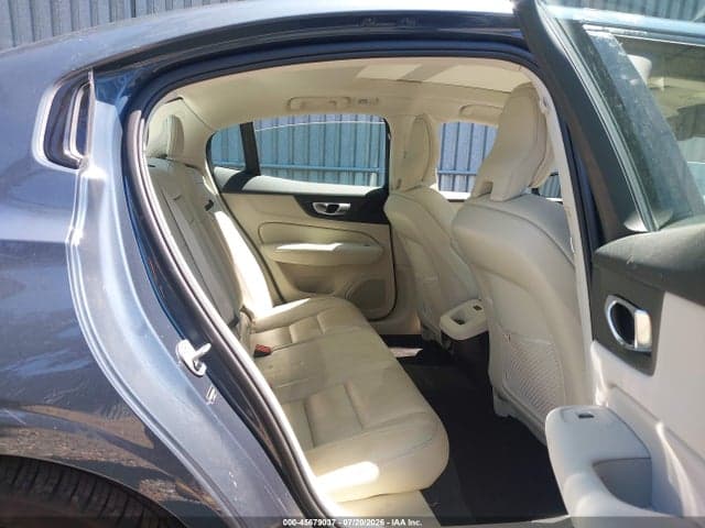 2024 VOLVO S60 B5 CORE DARK THEME 8