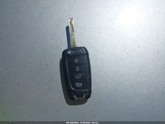 2020 HYUNDAI ACCENT SE 11