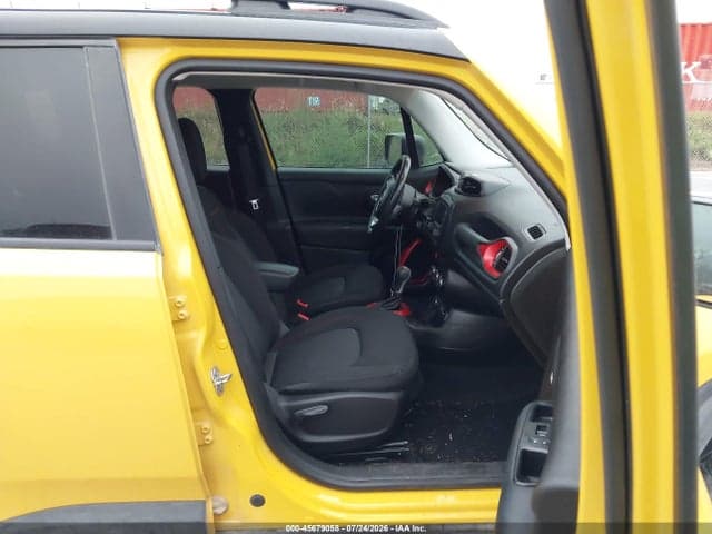 2017 JEEP RENEGADE TRAILHAWK 5