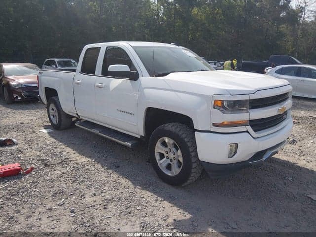 2017 CHEVROLET SILVERADO 1500 2LT 1