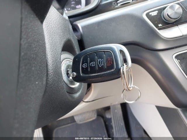 2018 HYUNDAI SONATA SE 11