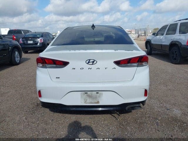 2018 HYUNDAI SONATA SE 16