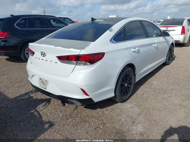 2018 HYUNDAI SONATA SE 4