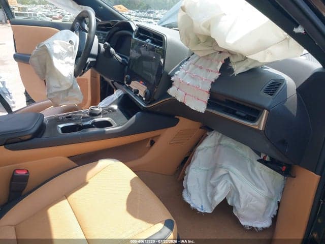 2024 LEXUS RZ 450E PREMIUM 5