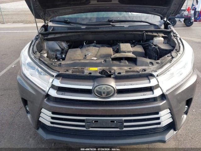 2018 TOYOTA HIGHLANDER LE PLUS 10