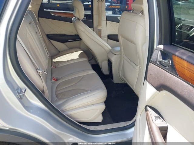 2018 LINCOLN MKC SELECT 8
