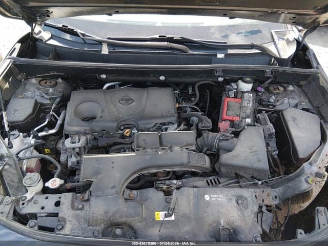 2021 TOYOTA RAV4 XLE 10