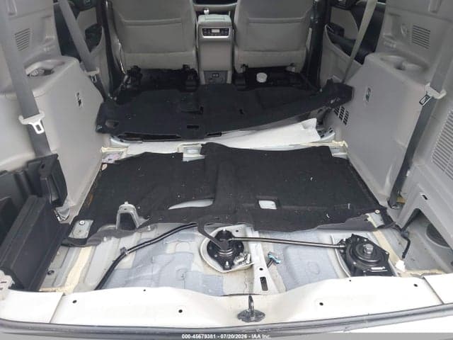 2018 TOYOTA HIGHLANDER LIMITED PLATINUM 6