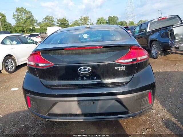 2017 HYUNDAI IONIQ HYBRID BLUE 16