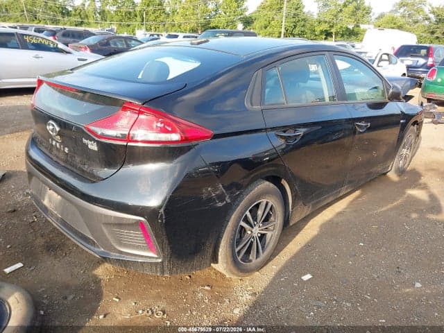 2017 HYUNDAI IONIQ HYBRID BLUE 4