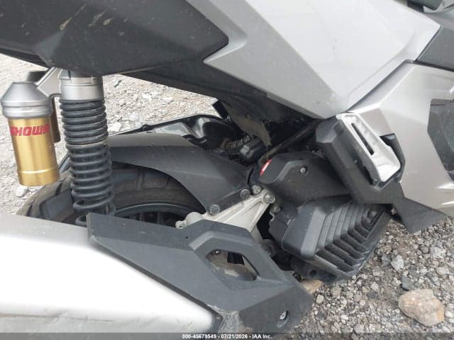2026 HONDA ADV160 A 8