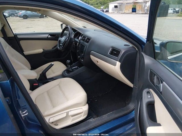 2017 VOLKSWAGEN JETTA 1.4T SE 5