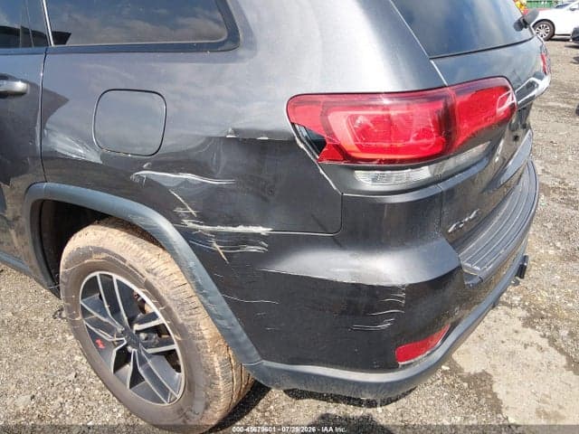 2020 JEEP GRAND CHEROKEE TRAILHAWK 4X4 6