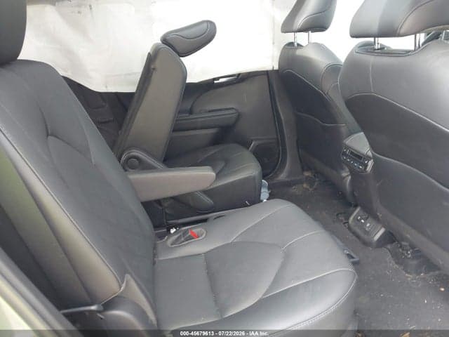 2021 TOYOTA HIGHLANDER PLATINUM 8