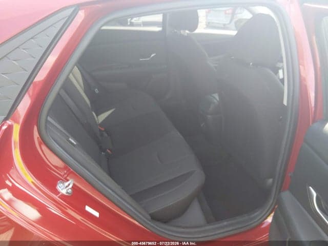 2026 HYUNDAI ELANTRA SE 8