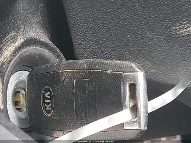 2020 KIA SORENTO 3.3L LX 11