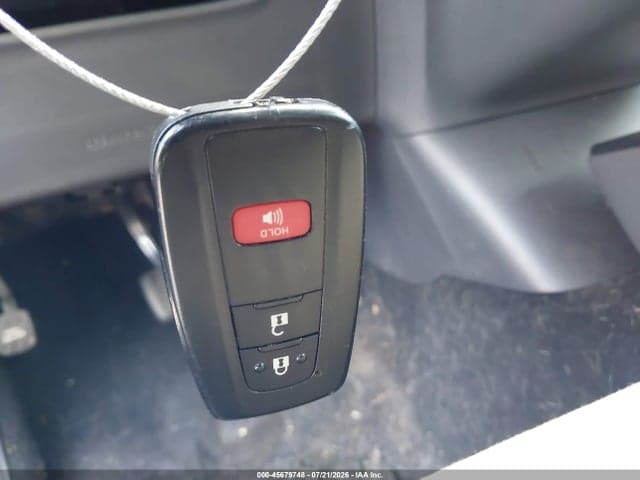 2017 TOYOTA PRIUS TWO 11