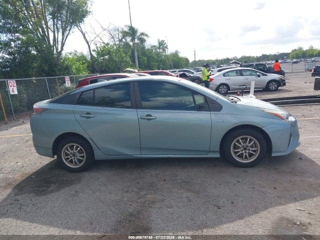 2017 TOYOTA PRIUS TWO 13
