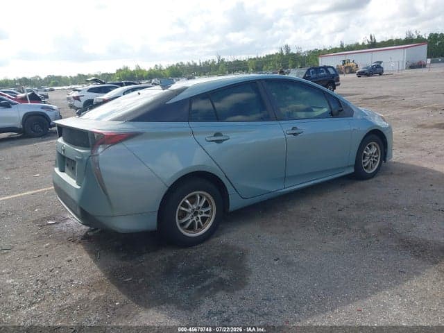 2017 TOYOTA PRIUS TWO 4