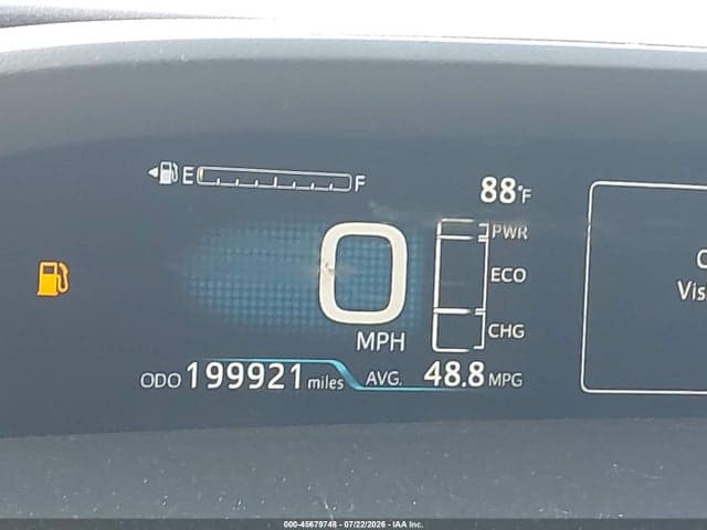 2017 TOYOTA PRIUS TWO 7