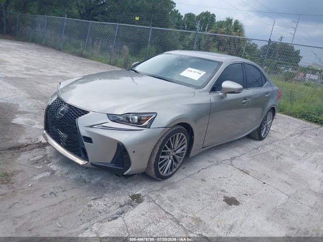 2017 LEXUS IS 200T 2