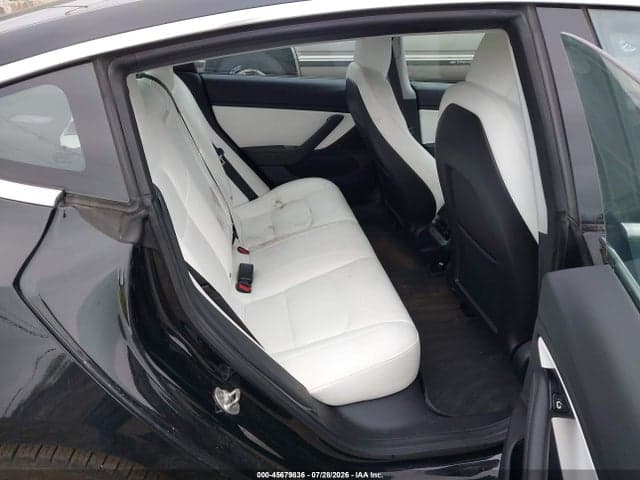 2018 TESLA MODEL 3 LONG RANGE/PERFORMANCE 8