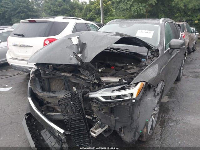 2019 VOLVO XC60 T5 MOMENTUM 6