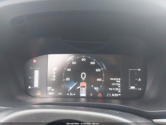 2019 VOLVO XC60 T5 MOMENTUM 7