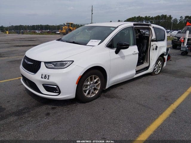 2024 CHRYSLER PACIFICA TOURING L 2