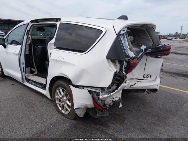 2024 CHRYSLER PACIFICA TOURING L 6