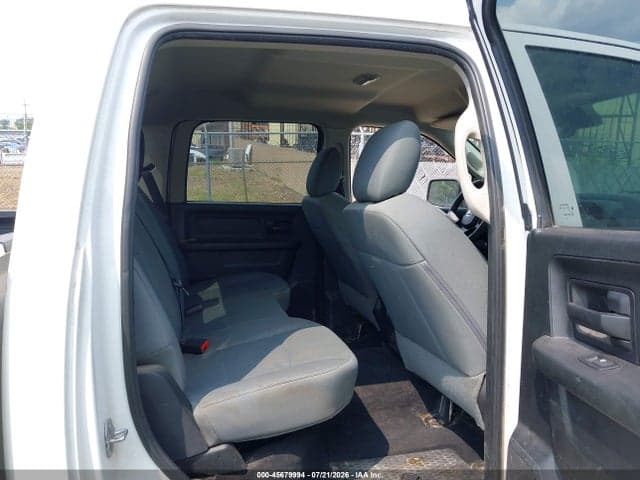 2017 RAM 1500 ST 8