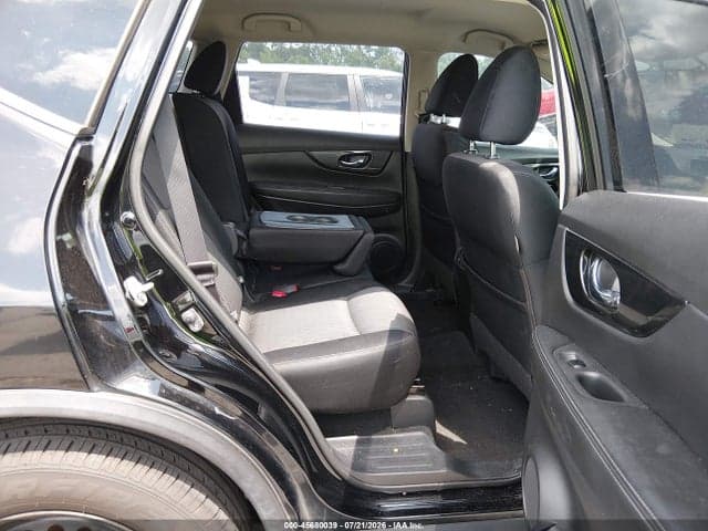 2017 NISSAN ROGUE S 8