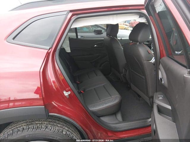 2025 CHEVROLET TRAX FWD 2RS 8