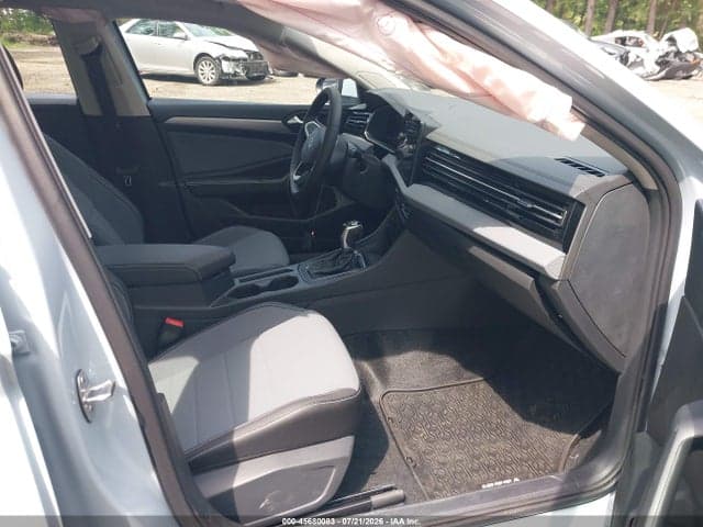 2026 VOLKSWAGEN JETTA SE 5