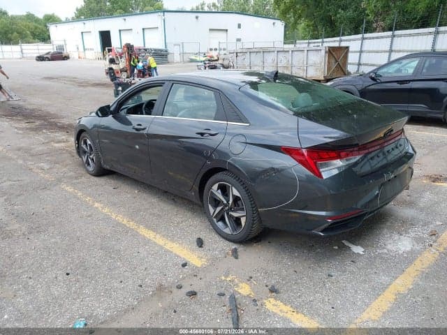2023 HYUNDAI ELANTRA LIMITED 3