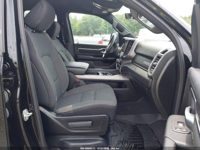 2024 RAM 1500 BIG HORN 4X4 6'4 BOX 5