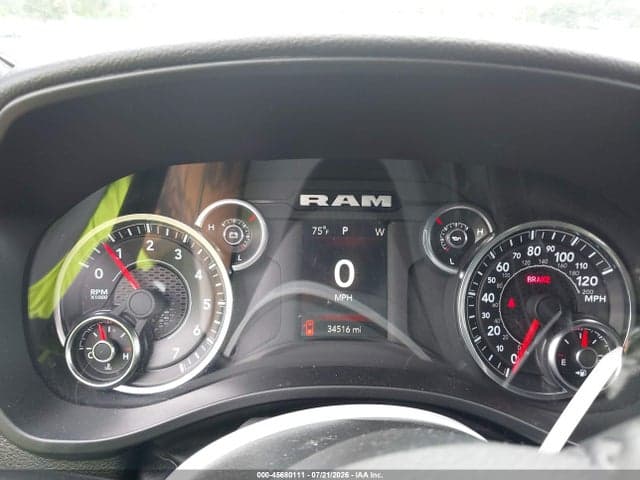 2024 RAM 1500 BIG HORN 4X4 6'4 BOX 7