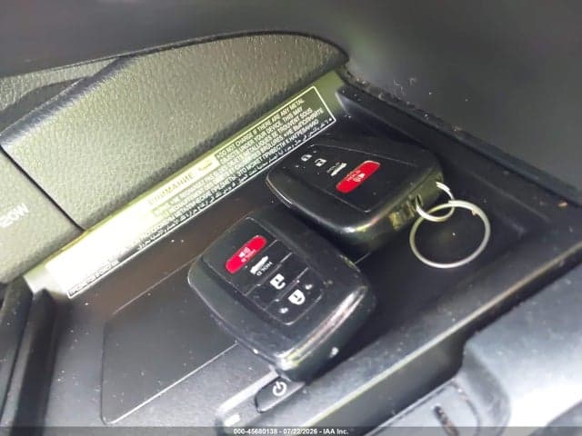 2018 TOYOTA CAMRY XSE 11