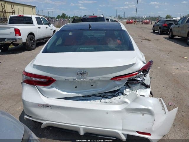 2018 TOYOTA CAMRY XSE 16