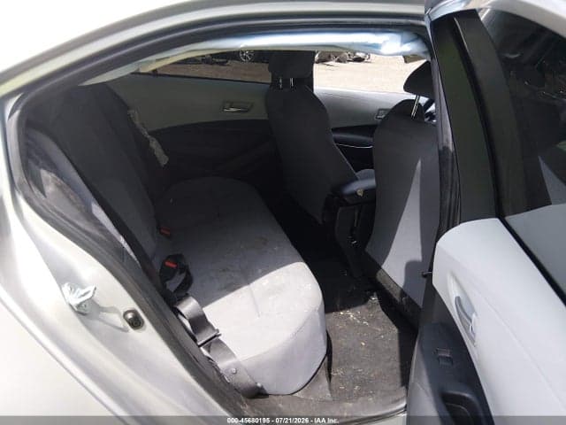 2022 TOYOTA COROLLA SE 8