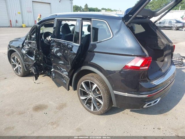 2024 VOLKSWAGEN TIGUAN 2.0T SEL R-LINE 3