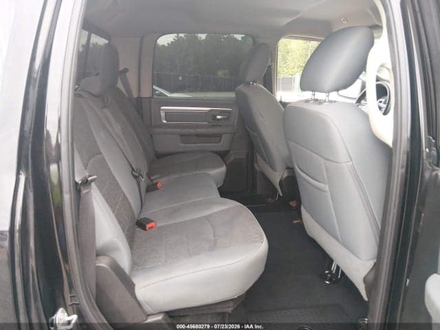 2019 RAM 1500 CLASSIC BIG HORN 4X2 5'7 BOX 8