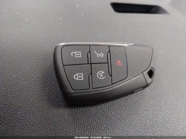 2025 CHEVROLET TRAVERSE AWD LT 11