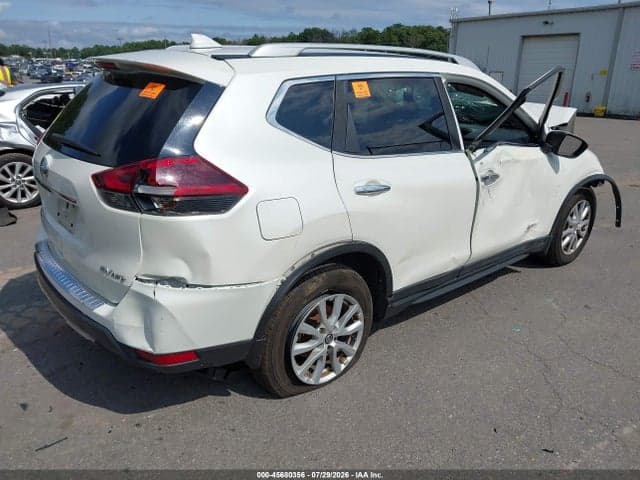 2018 NISSAN ROGUE SV 4
