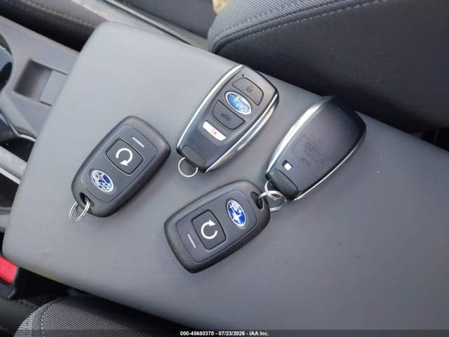 2025 SUBARU CROSSTREK PREMIUM 11