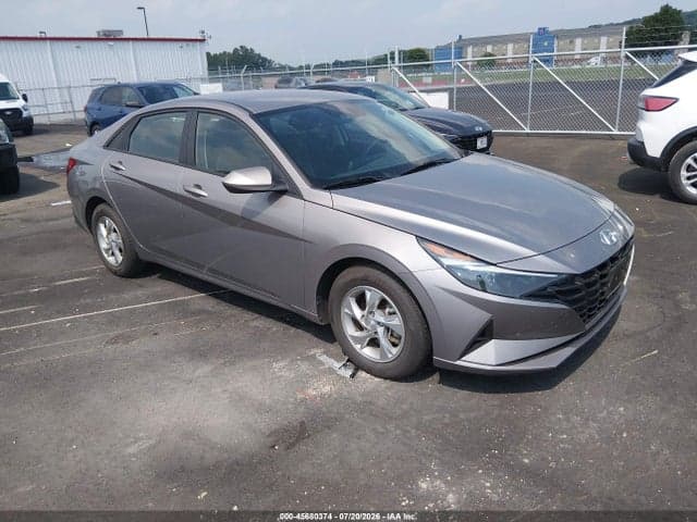 2023 HYUNDAI ELANTRA SE 1