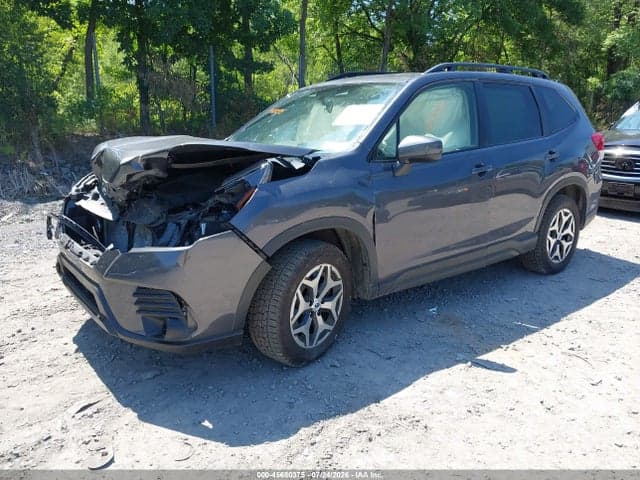 2023 SUBARU FORESTER PREMIUM 2