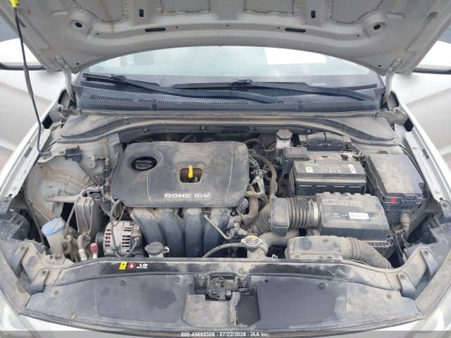 2017 HYUNDAI ELANTRA SE 10