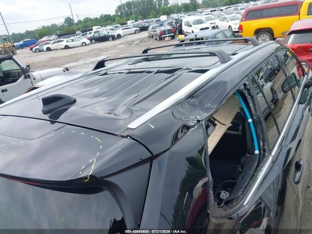 2024 TOYOTA GRAND HIGHLANDER PLATINUM 6