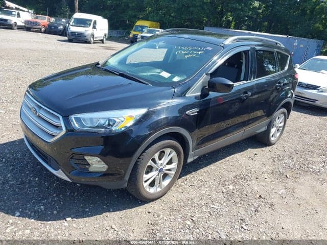 2017 FORD ESCAPE SE 2